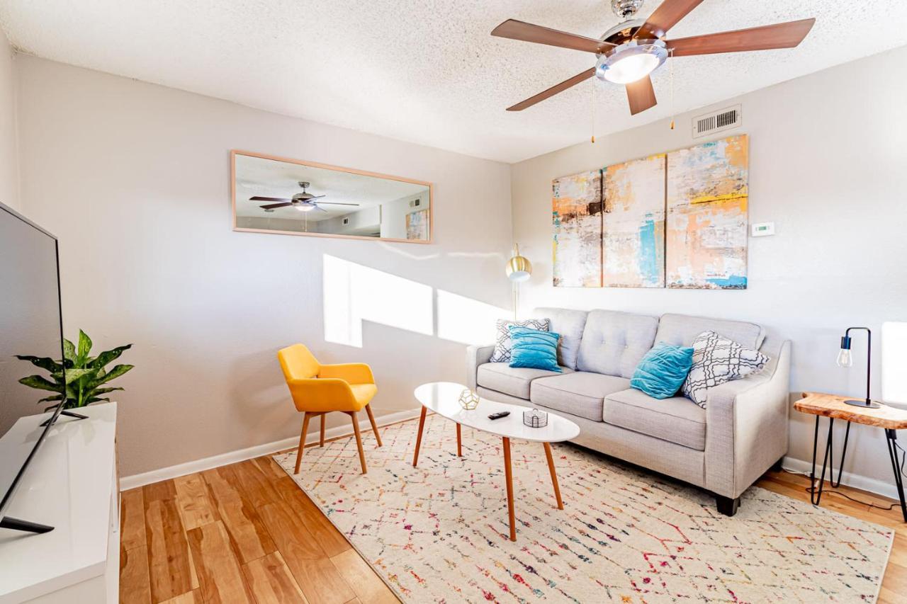 Efficiency 2Br King Bed Suites Next To Downtown Όστιν Εξωτερικό φωτογραφία