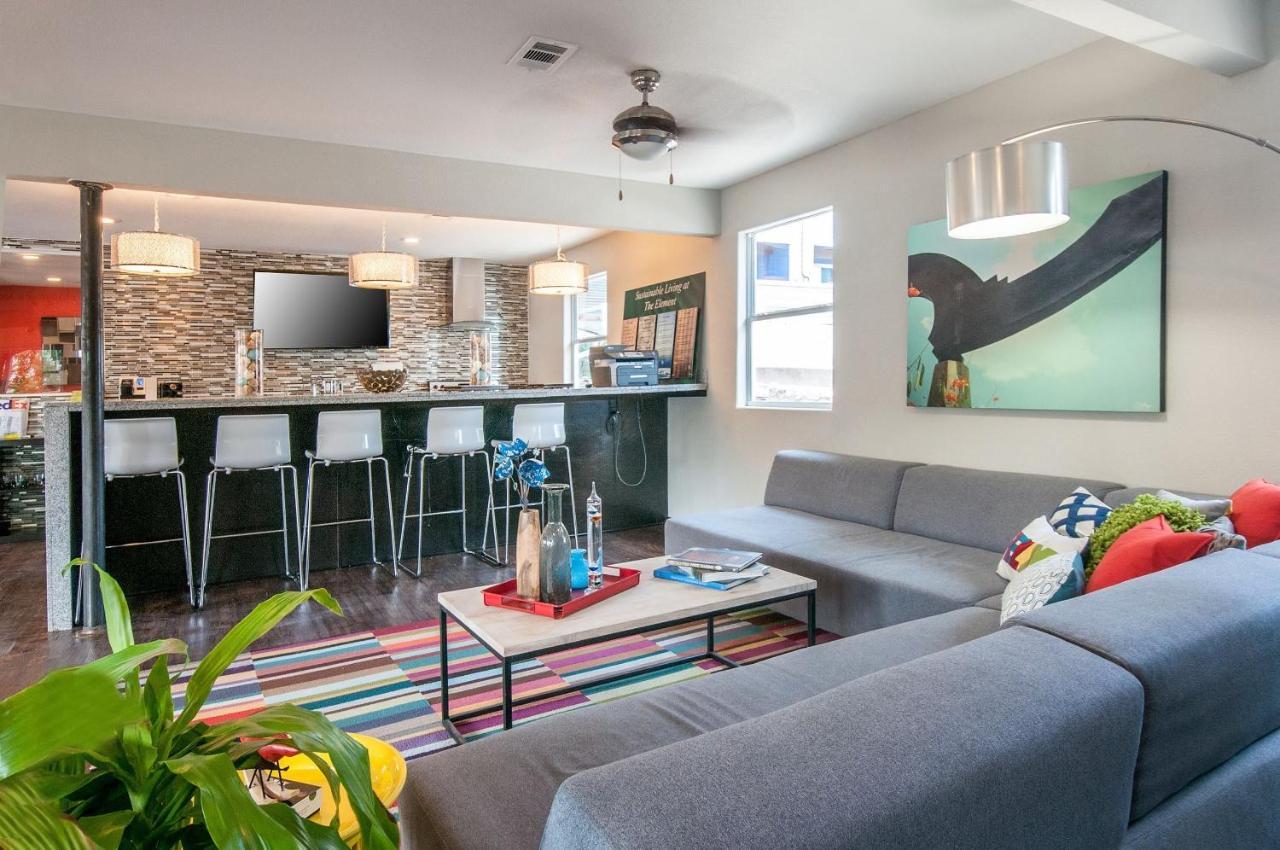 Efficiency 2Br King Bed Suites Next To Downtown Όστιν Εξωτερικό φωτογραφία